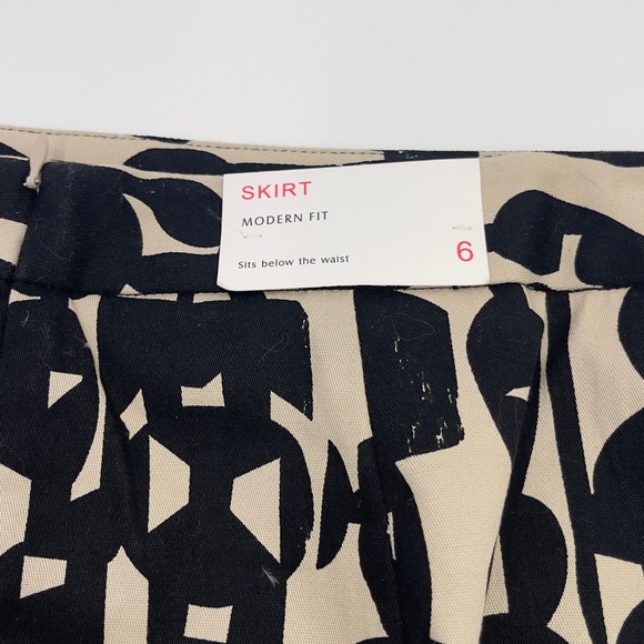 Dalia Collection Modern Fit Brand new black and cream color Sits below the waist - Picture 2 of 3